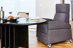 Pflegesessel bei Krankheiten zur Pflege für zuhause